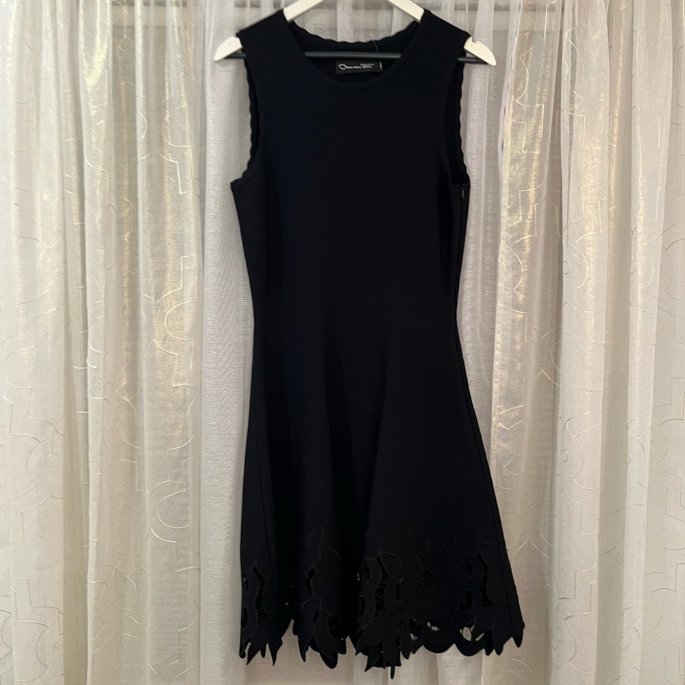 Oscar de la renta luxury designer dress